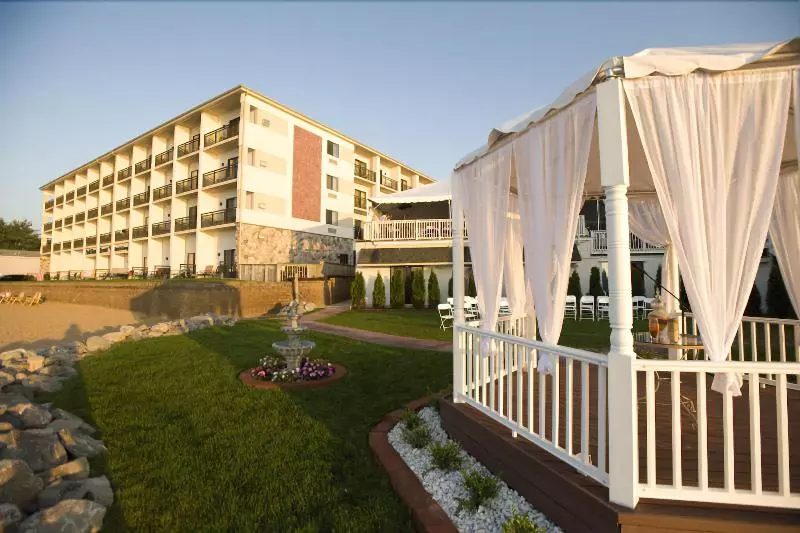 هتل Parkshore Resort