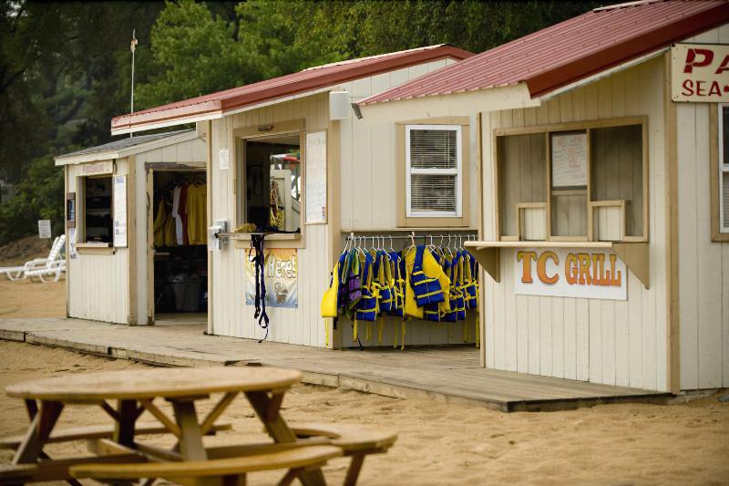 فندق Parkshore Resort