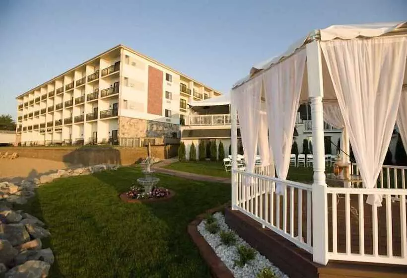 هتل Parkshore Resort