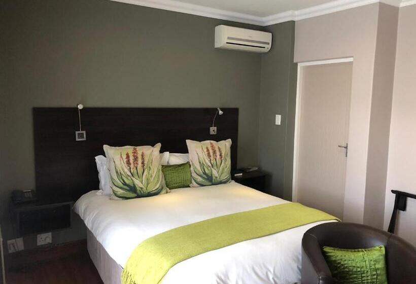 פנסיון 314 On Clark Guest House