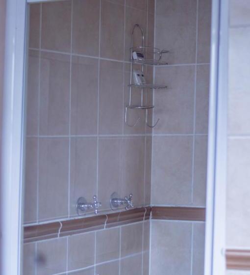 פנסיון 314 On Clark Guest House