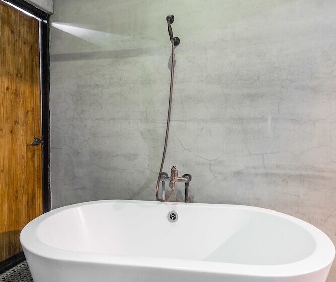 پانسیون Grass B&b