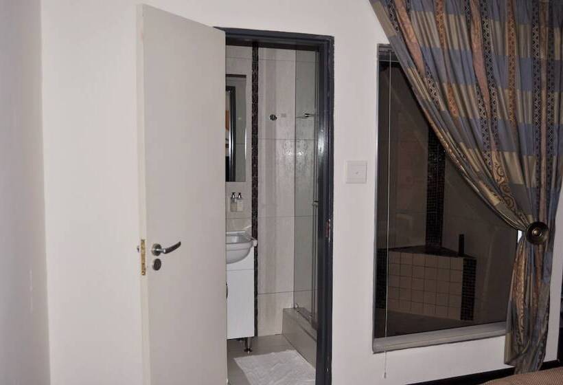 Pension Villa La Vé Guesthouse