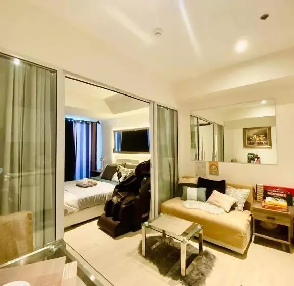 Azure Urban Residences By Lyn