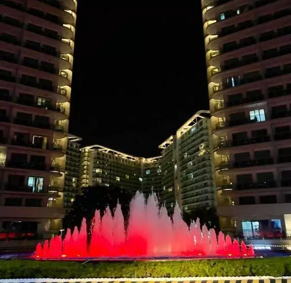 Azure Urban Residences By Lyn