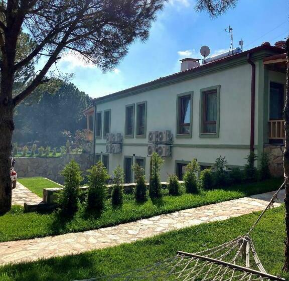 Elyada Otel Ve Bağ Evi