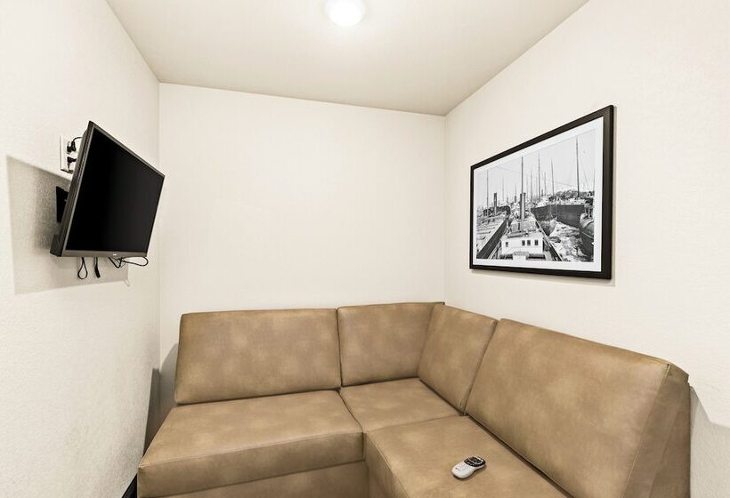 Cobblestone Hotel & Suites Cullman