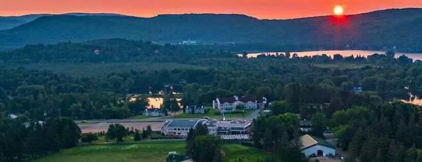 Hotelli Auberge Matha