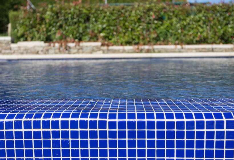 Отель Casa Da Ponte De Penas