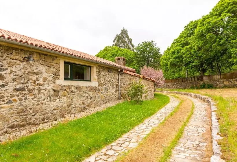 Hotelli Casa Da Ponte De Penas