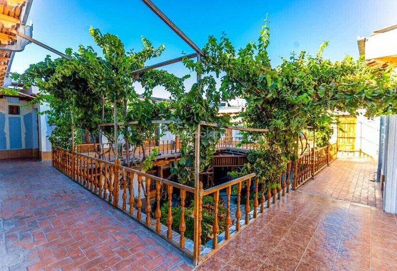 בית מלון כפרי Grand Nodirbek