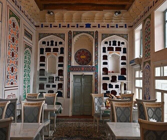 בית מלון כפרי Grand Nodirbek