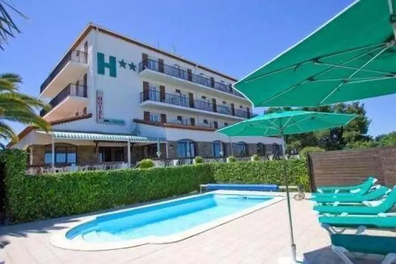 ホテル Hôtel Le Belvédère
