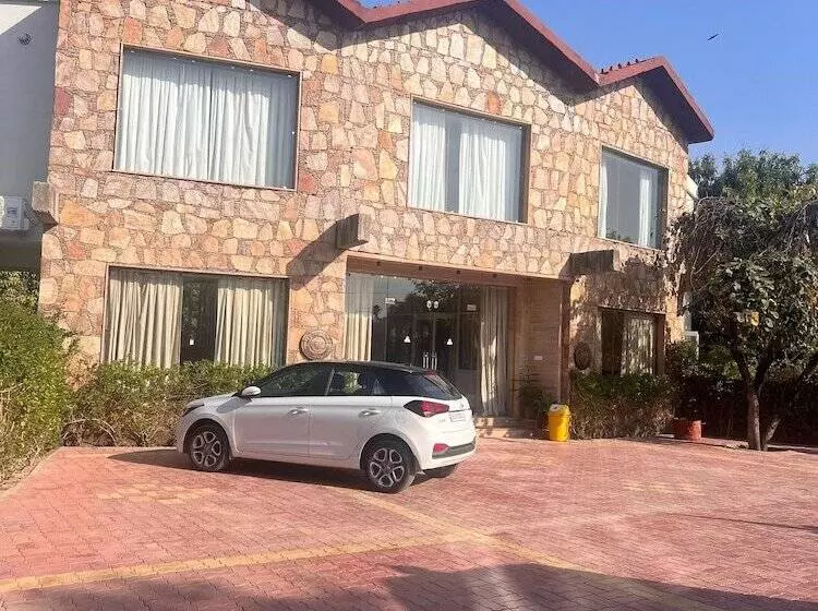 ホテル Las Cabanas Resort Pushkar