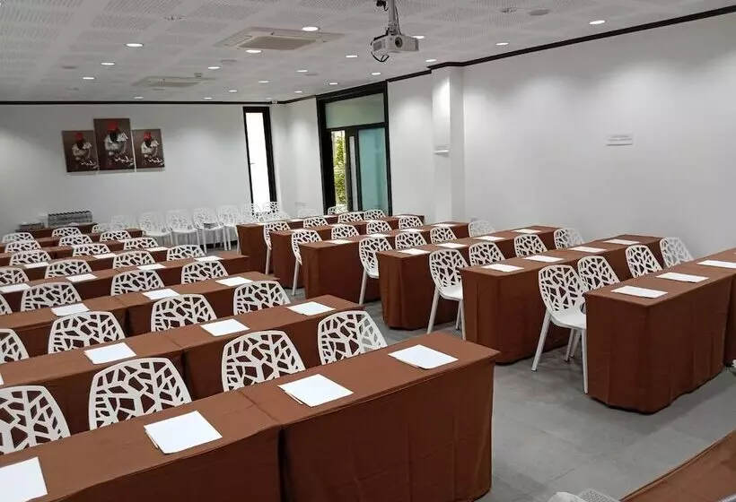 ホテル Lux Boutique