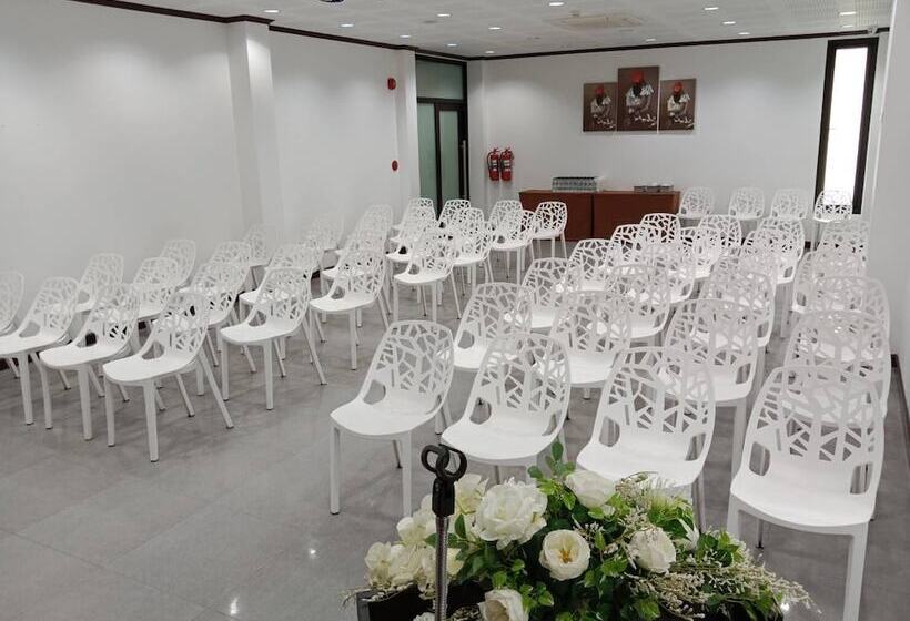 בית מלון כפרי Lux Boutique