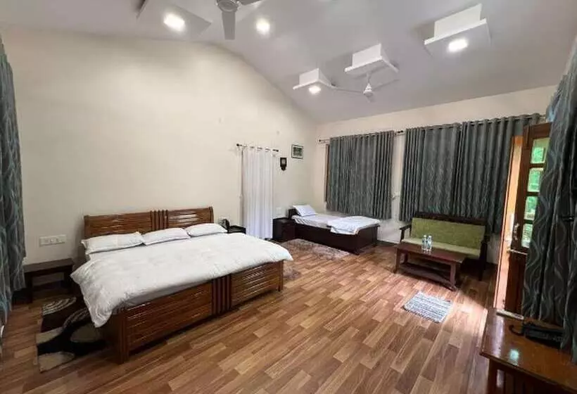 ホテル Nirmal Chhaya Nature Resort