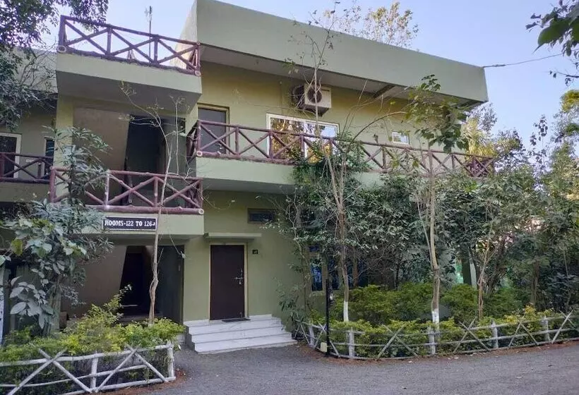 ホテル Nirmal Chhaya Nature Resort