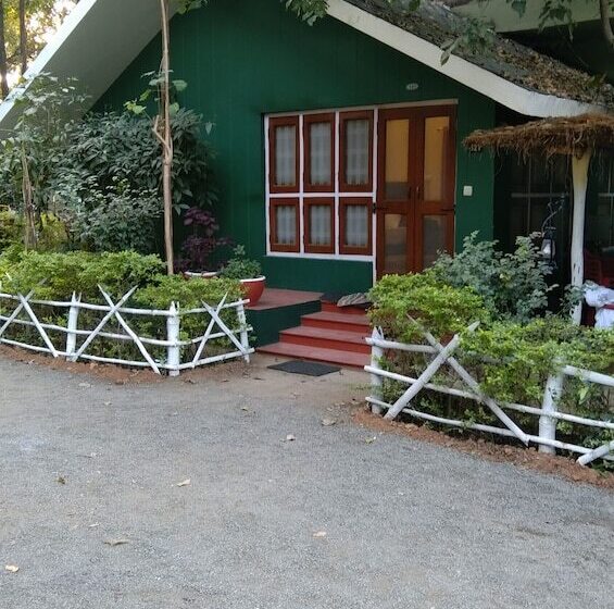 Отель Nirmal Chhaya Nature Resort