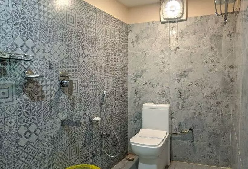 Hotelli Relax   Nagaon