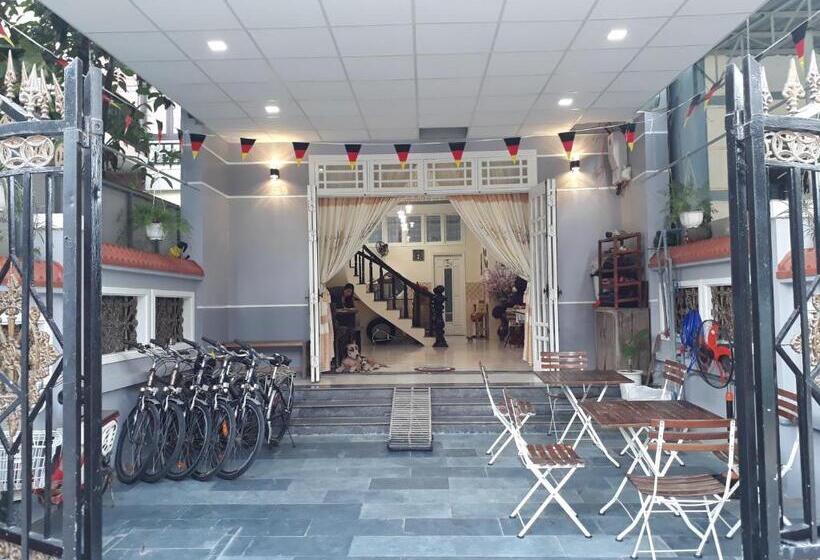 پانسیون Lisa Homestay