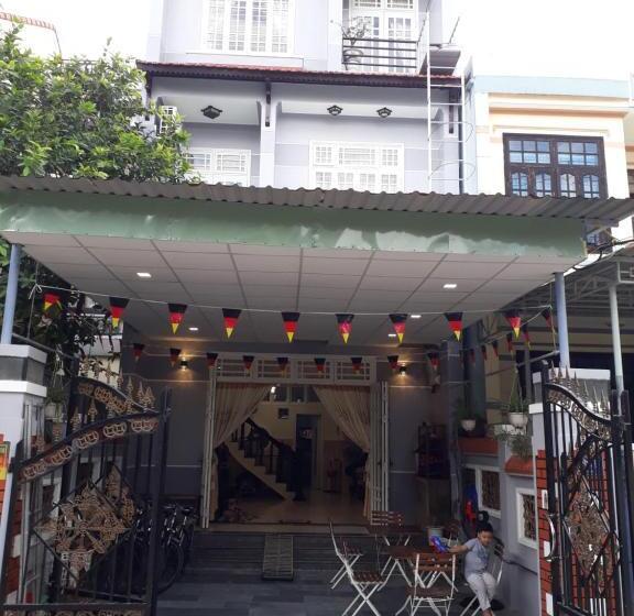 پانسیون Lisa Homestay