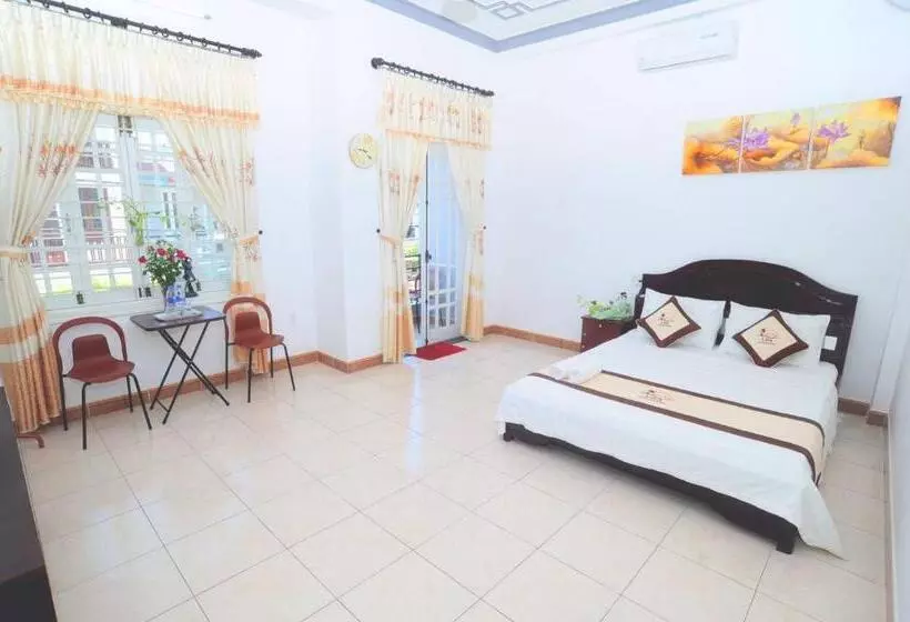 پانسیون Lisa Homestay