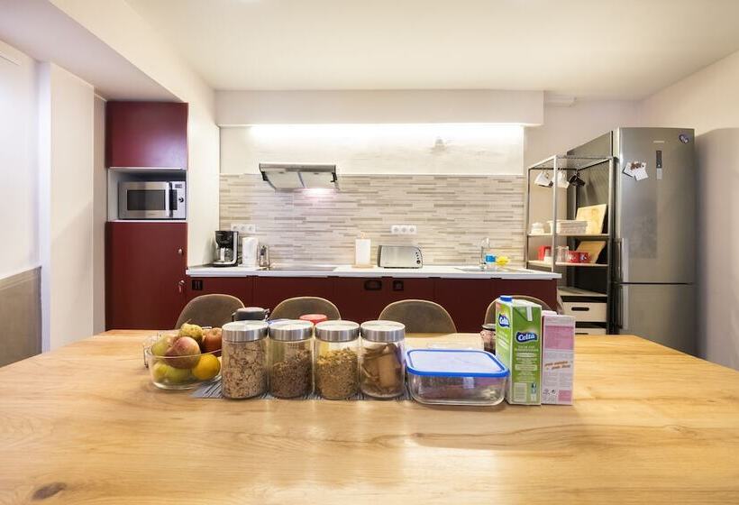 Barcelona & You Hostel Sagrada Familia