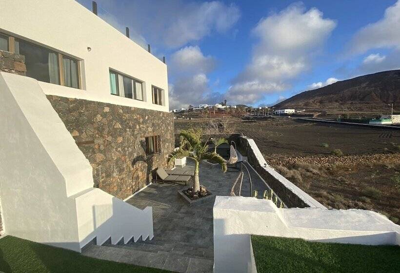 تختخواب و صبحانه Finca Marisa