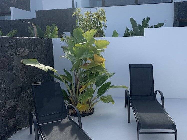 تختخواب و صبحانه Finca Marisa