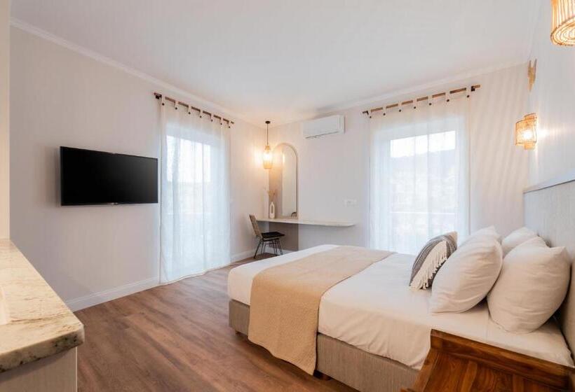 Blue Paradise Studios