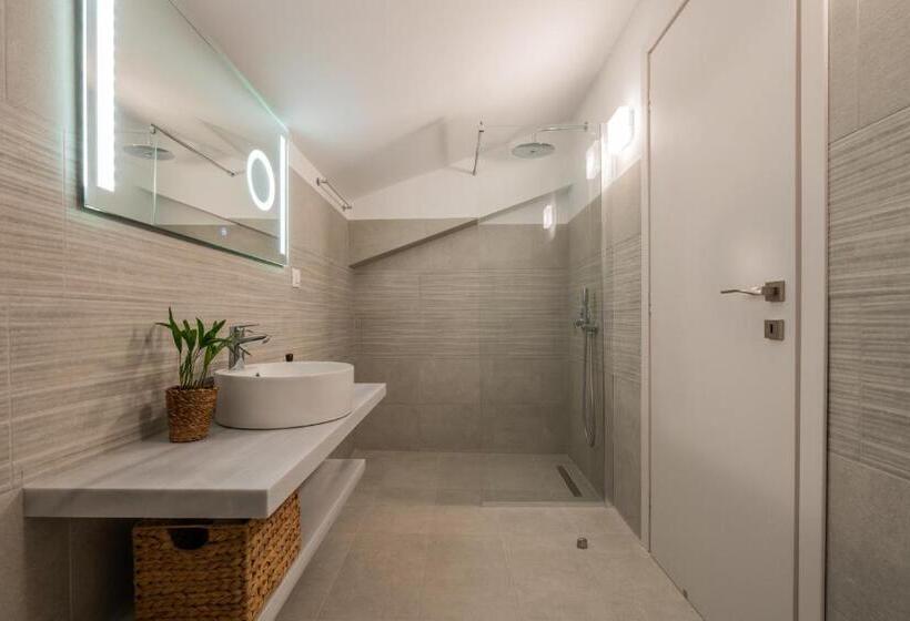 Blue Paradise Studios