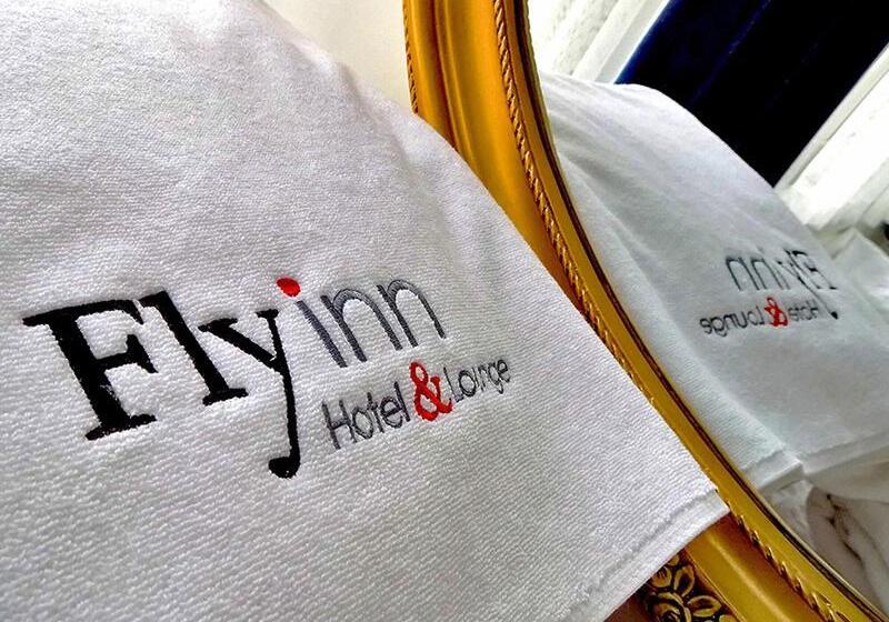 Fly Inn Hotel Lounge