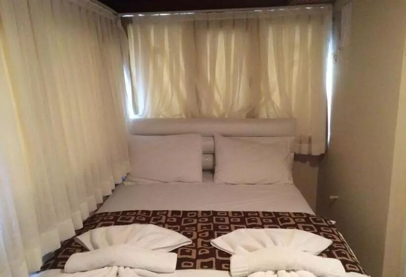 Hotelli Black Bird Suite