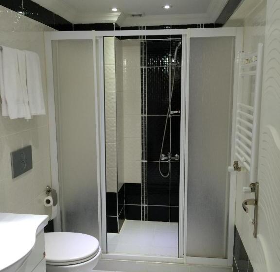 Отель Black Bird Suite