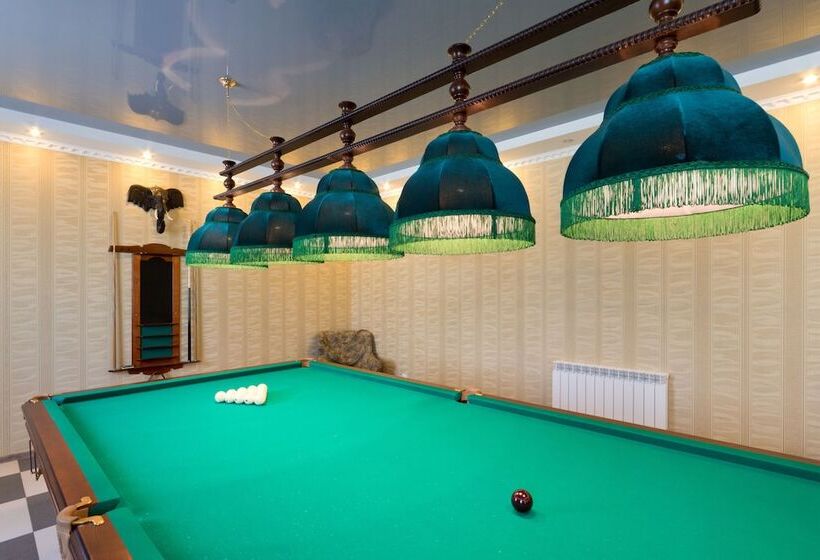 فندق Chetyre Sezona