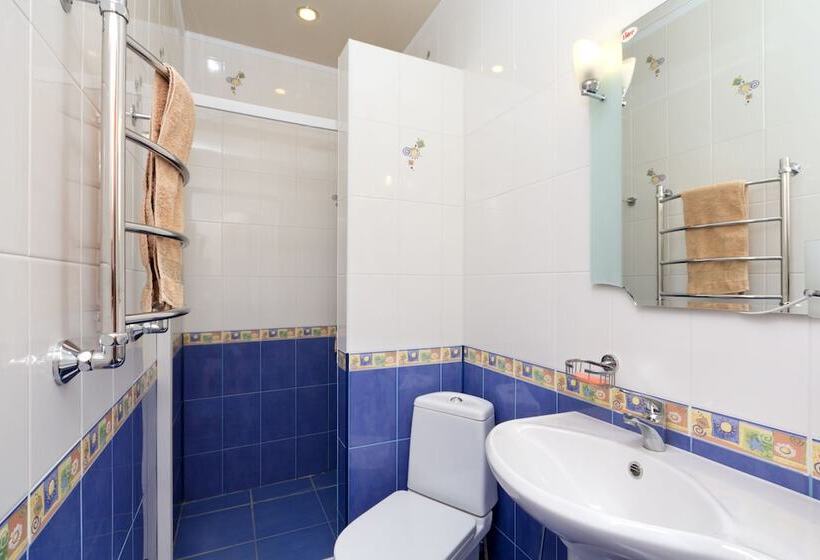 فندق Chetyre Sezona