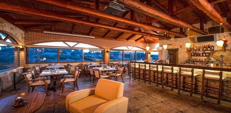 ホテル Diamond Village & Suites