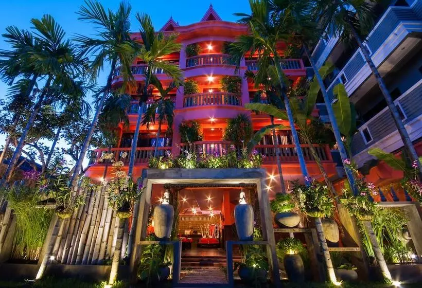هتل Golden Butterfly Villa