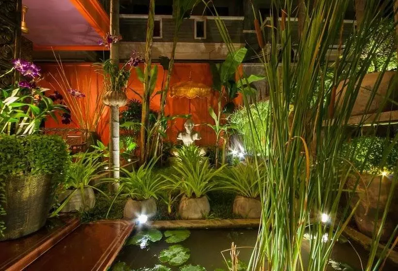 هتل Golden Butterfly Villa