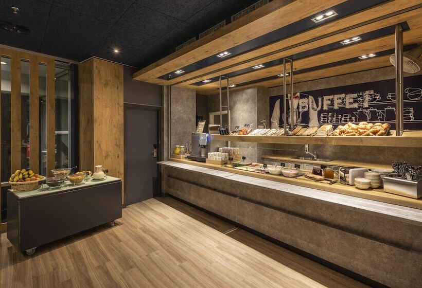 ホテル Ibis Budget Bern Expo