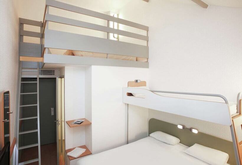 Отель Ibis Budget Nantes Sainte Luce