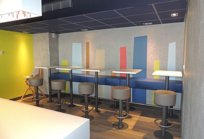 Отель Ibis Budget Nantes Sainte Luce