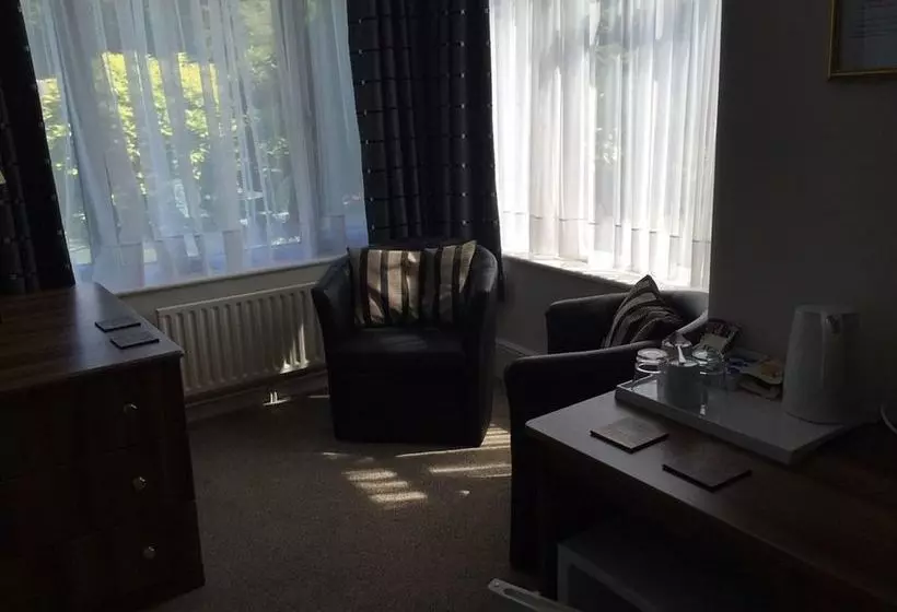 هتل Kenmore Guest House