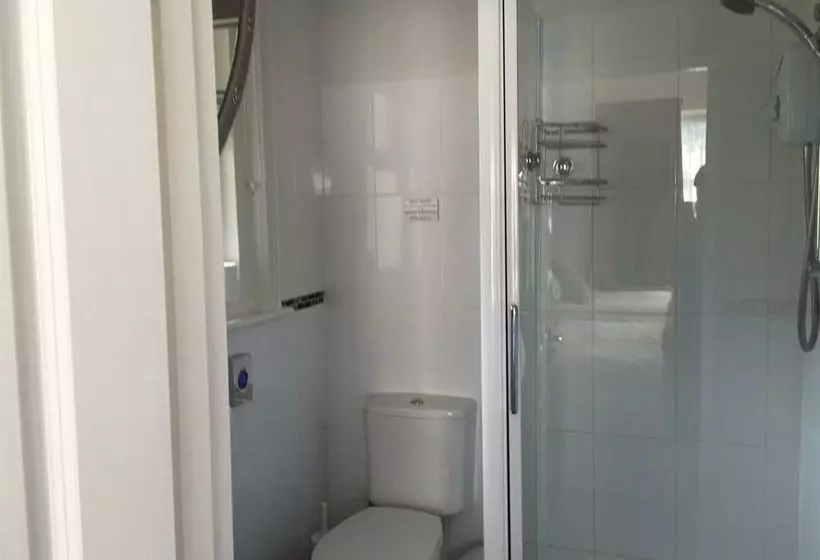 هتل Kenmore Guest House