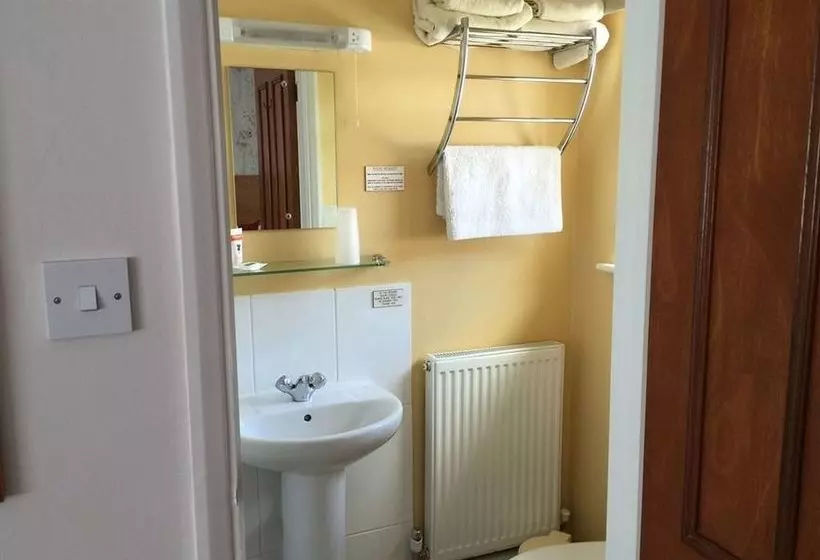 هتل Kenmore Guest House
