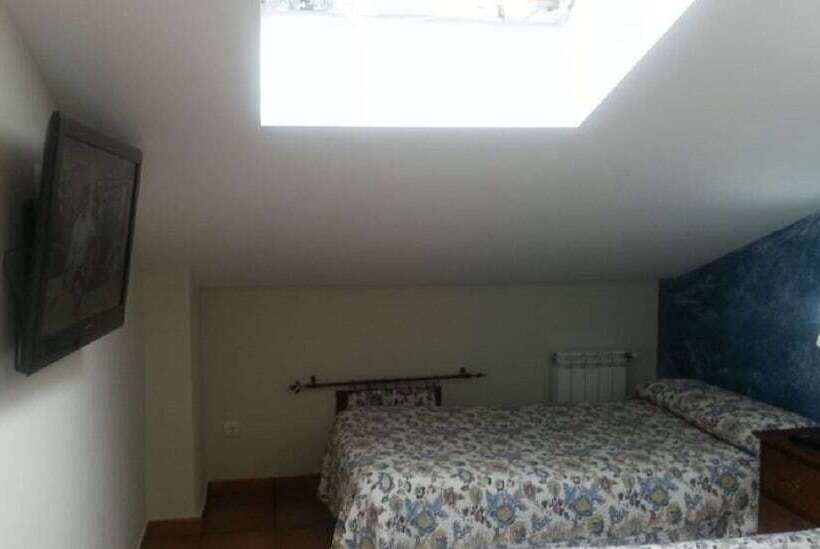 田舎風ホテル Rural Redecilla Del Camino