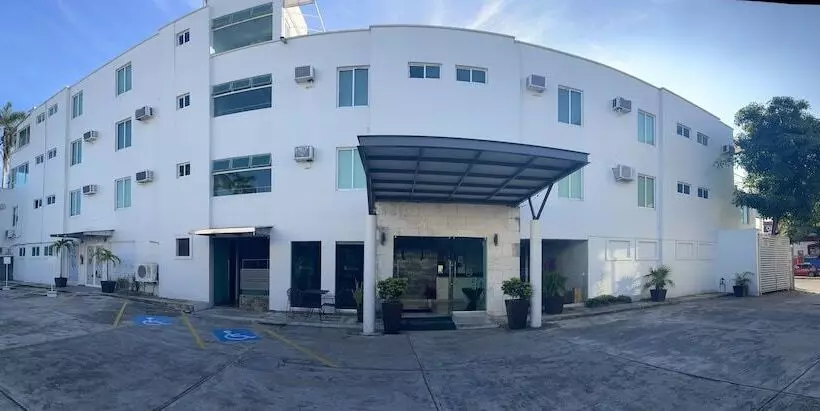 هتل Santo Domingo
