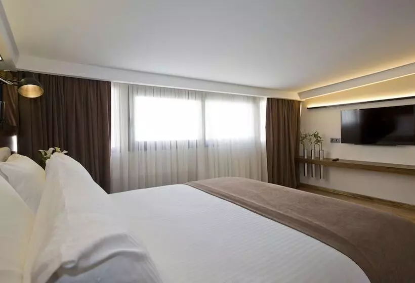 هتل Snog Rooms & Suites