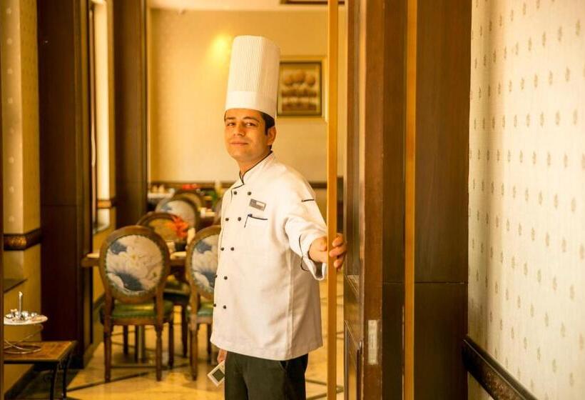 هتل The Fern Hillside Resort Bhimtal